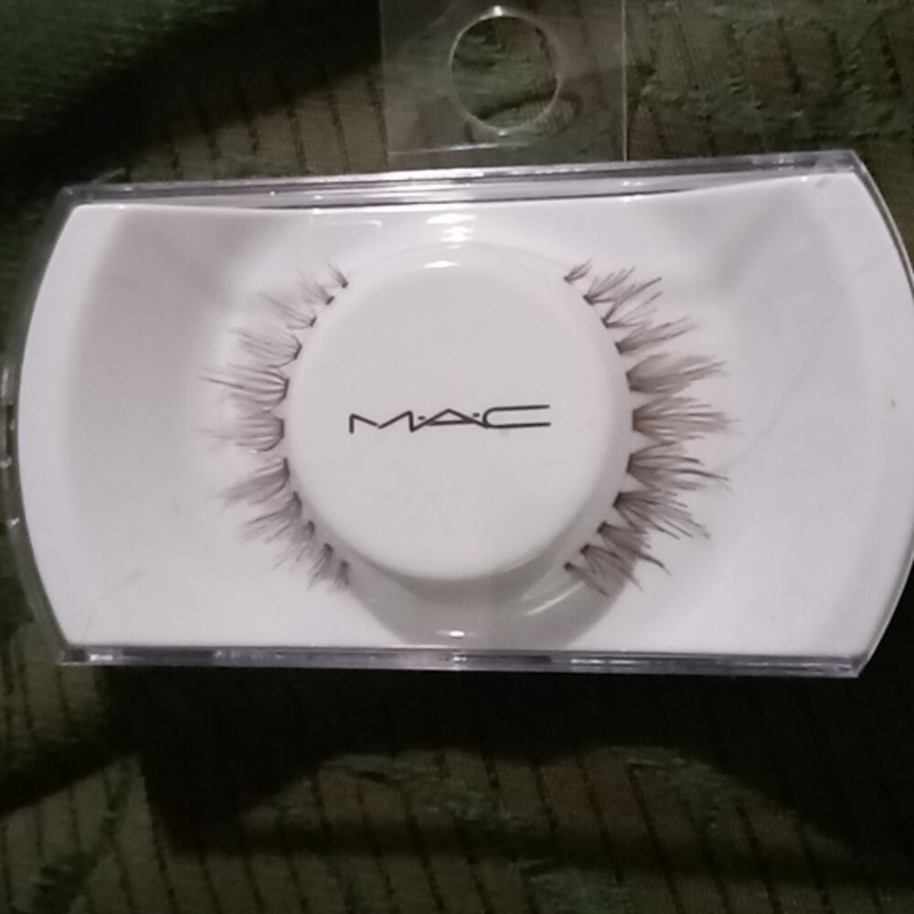 Mac False Eyelashes #CA9 Black NEW Makeup Eye Cosplay Dress Up Date Night Photo